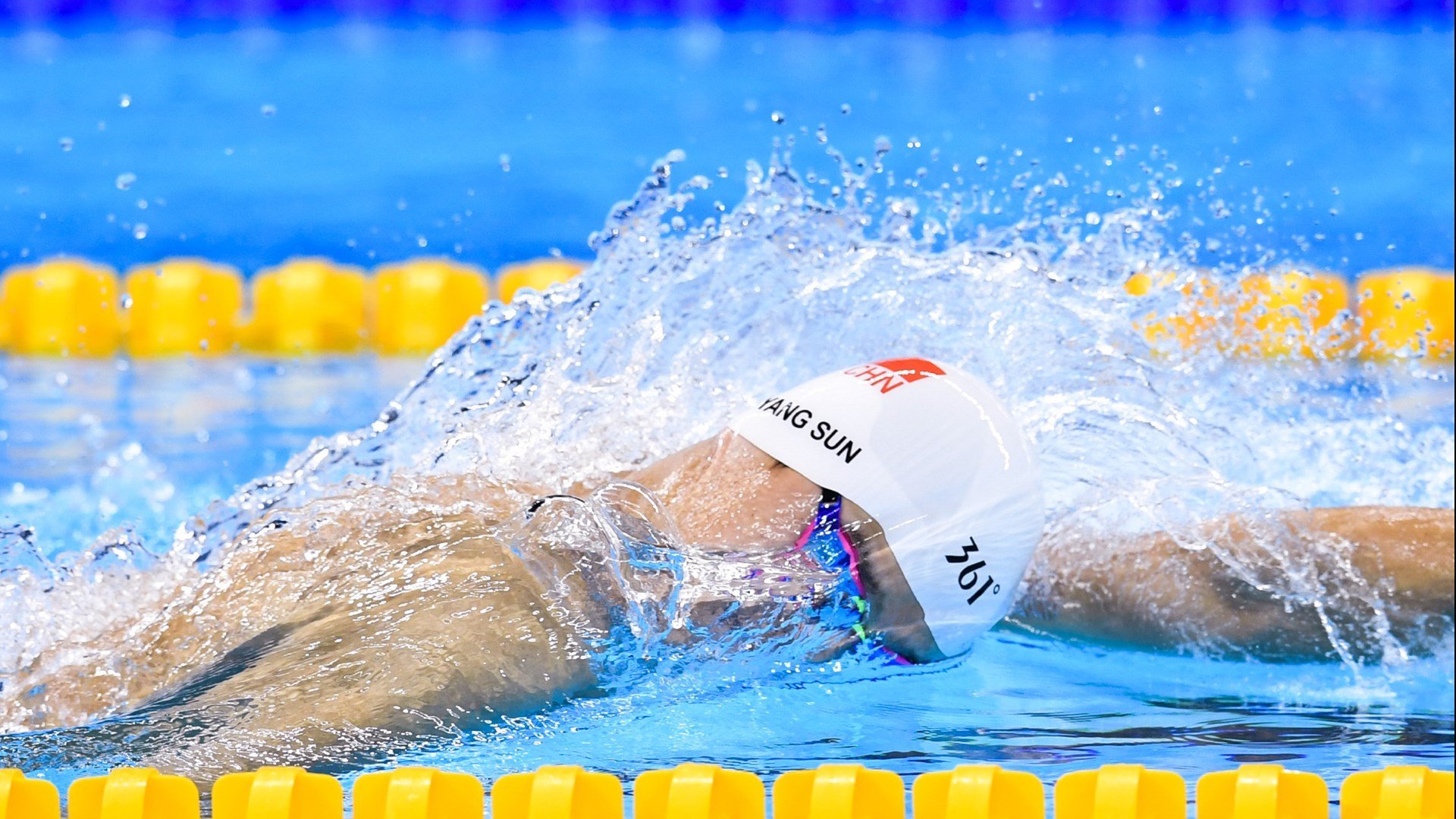 跳水配合默契希腊斩获佳绩，希腊跳水夺冠